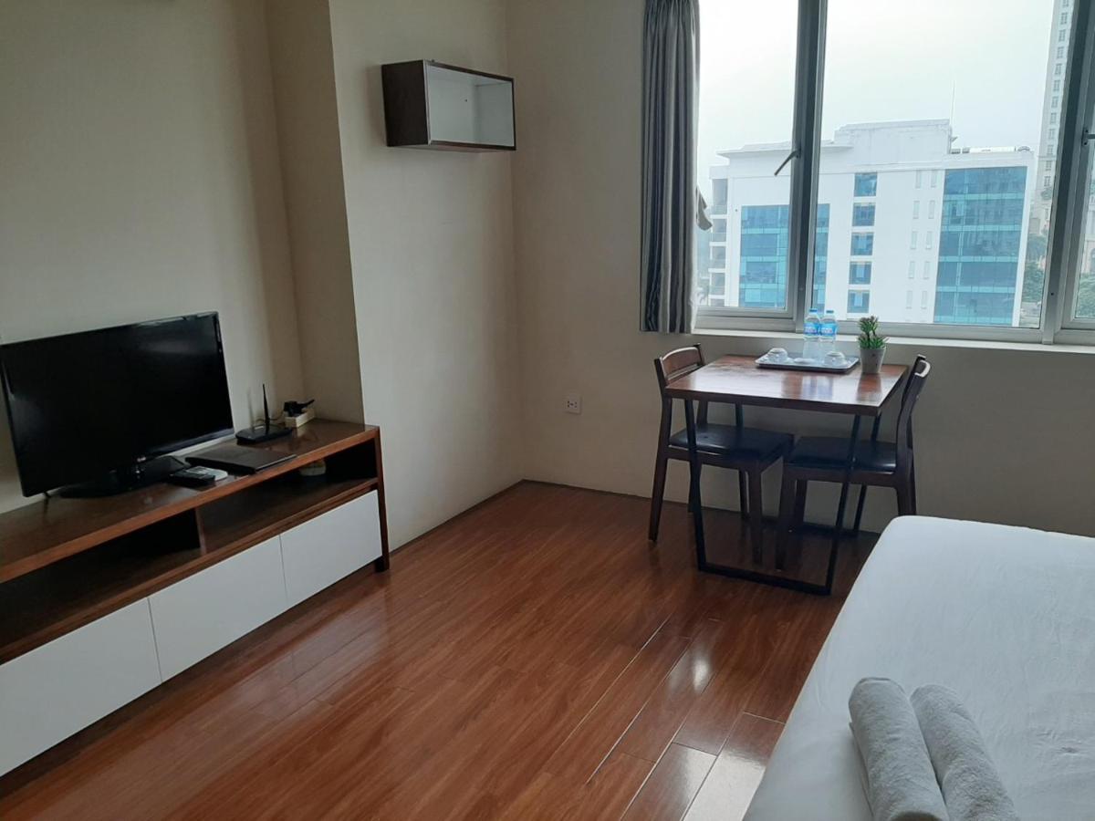 V-Studio Apartment 3 Ханой Екстериор снимка