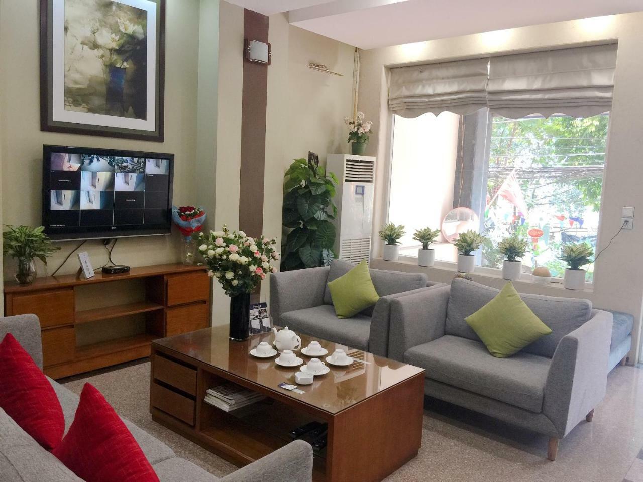 V-Studio Apartment 3 Ханой Екстериор снимка